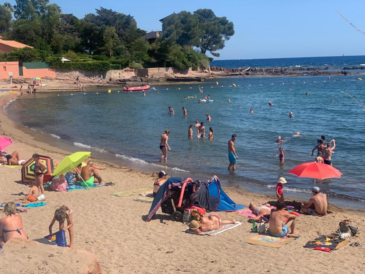 T2 Boulouris -St Raphael, 150 Metres De La Mer Saint-Raphaël Dış mekan fotoğraf
